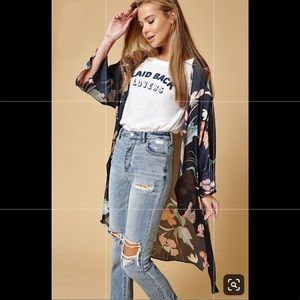Honey Punch floral kimono